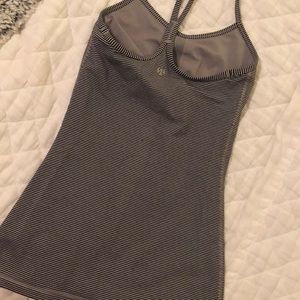 Lululemon Y tank